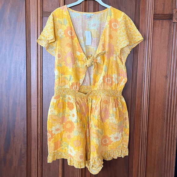 NWT American Eagle Outfitters Yellow Romper Size XL - Picture 4 of 8